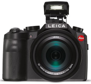 Leica-V-Lux_front_int.-flash