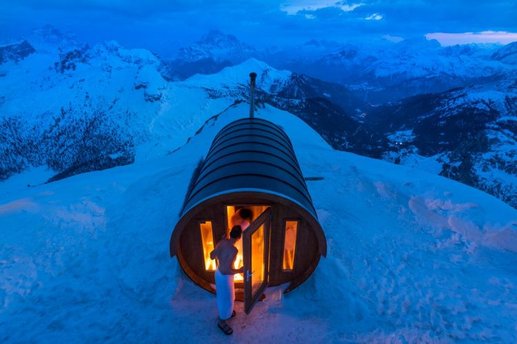 Sauna in the Sky A sauna at 2.800 mt high, in the heart of Dolomites. Monte Lagazuoi, Cortina, eastern Italian Alps. Photo and caption by Stefano Zardini/National Geographic Traveler Photo Contest